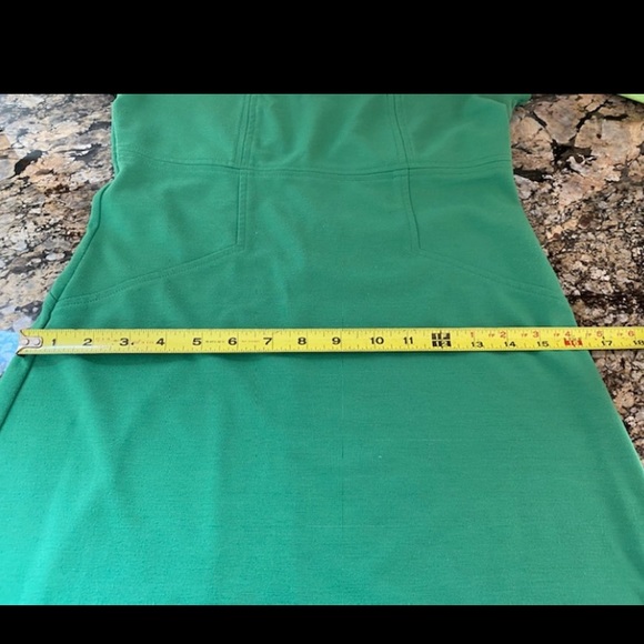 Ann Taylor Green Knit Dress ❤️ - Picture 3 of 4